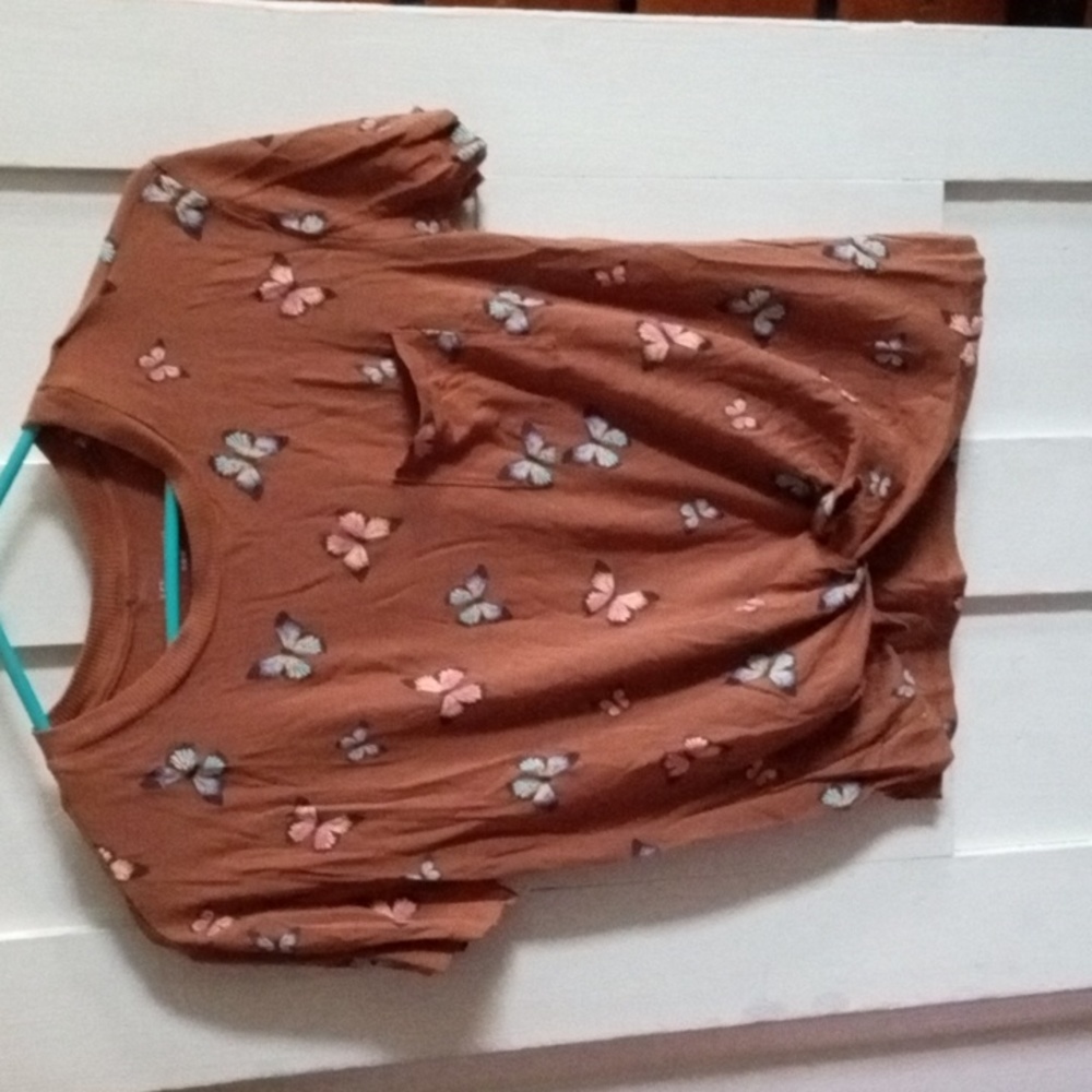 T-shirt new